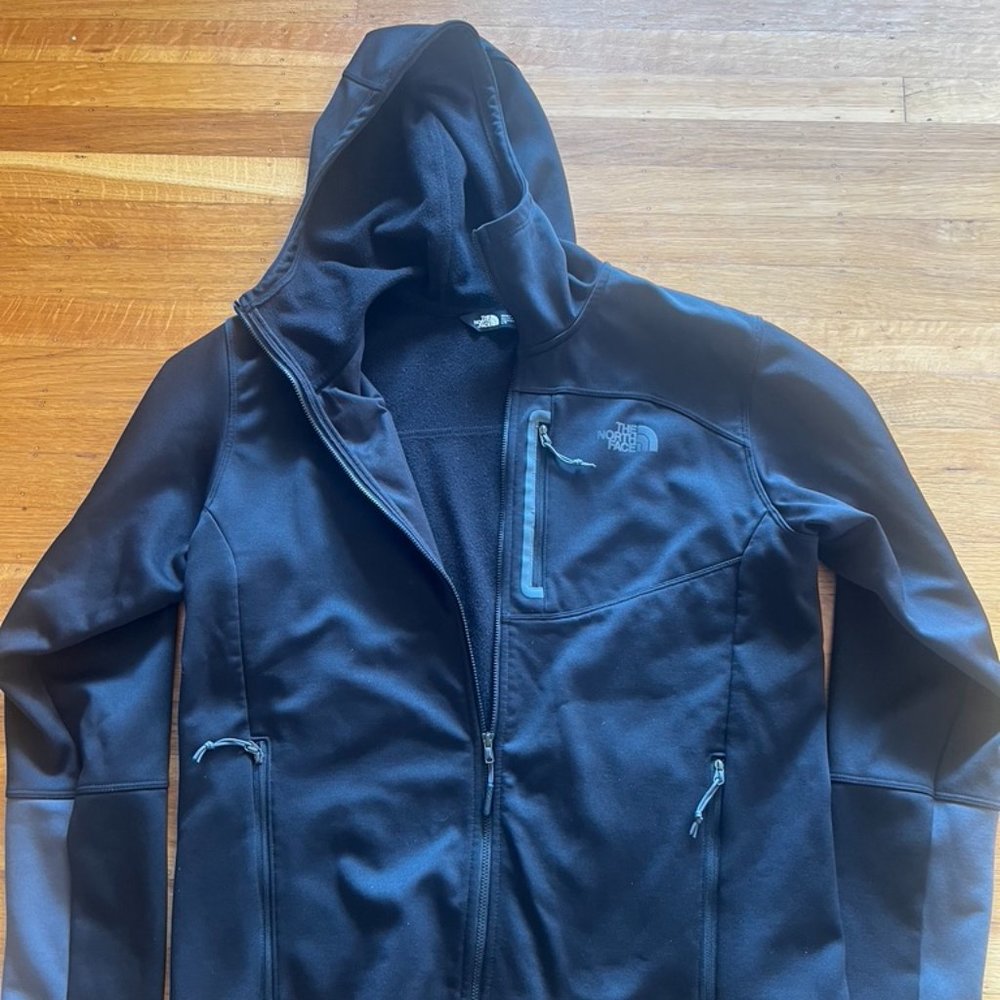 The North Face  Men’s Black Tech Full-Zip Hoodie large